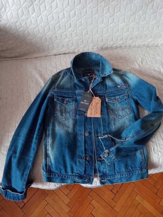 Geaca blugi noua, marimea S