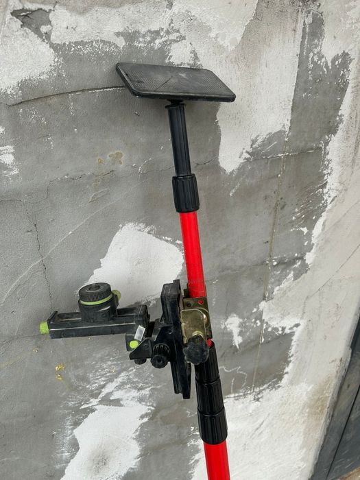 Продам штатив монтажный