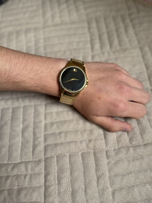 Часы Movado Museum Classic