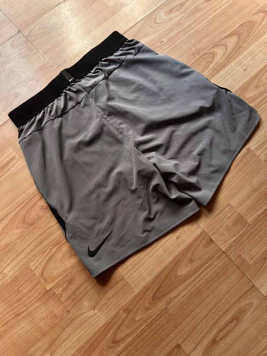 Pantaloni scurți shorts pants athletic technical lightweight hidden pocket Nike Tech petrol grey poliester