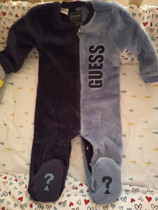 Сет дрешки GUESS и Mayoral