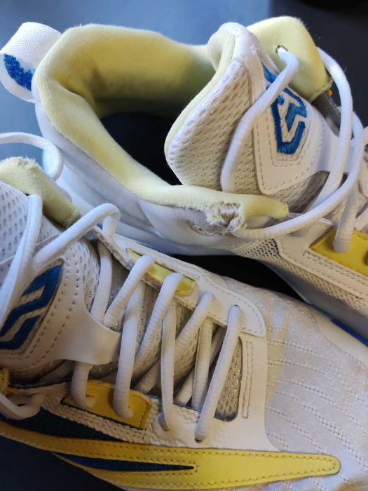 Nike 43 номер, бели