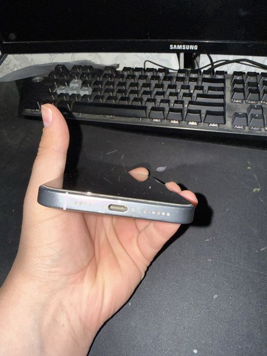 Продам iphone 16 pro max