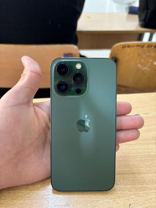 Продаю iphone 13 pro 128gb