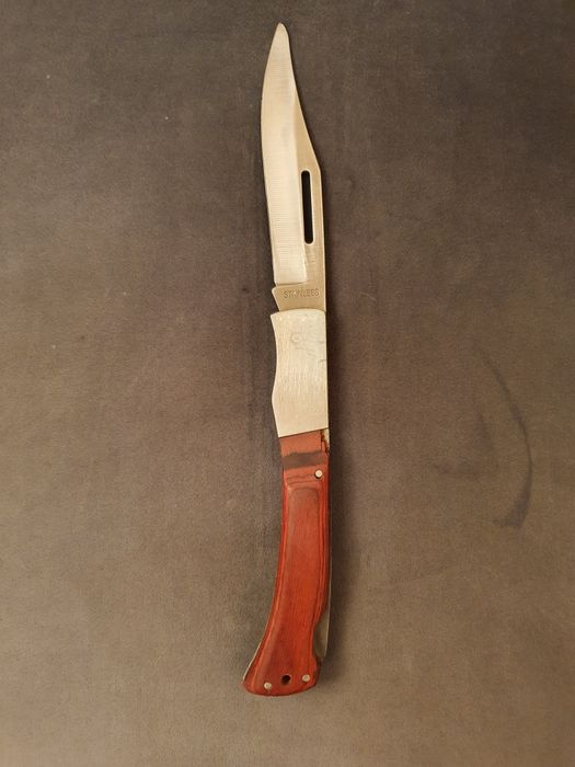 Cutit de vânătoare, briceag