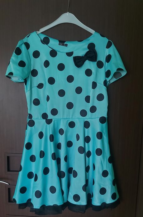 Rochii diverse culori