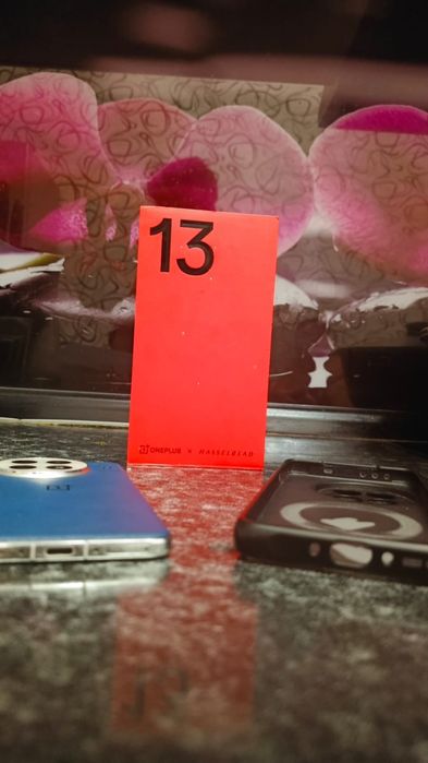 Обмениваю или продаю Oneplus 13