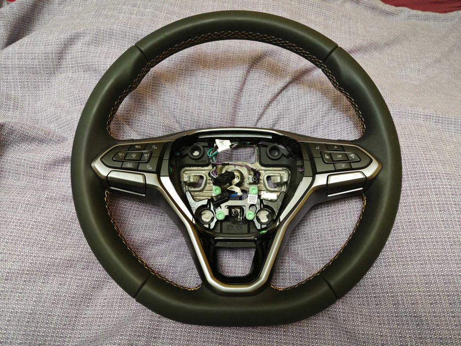 Оригинален волан за VW Amarok-Амарок,чисто нов