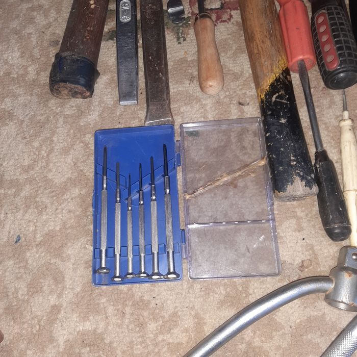 Продам ручной инструмент