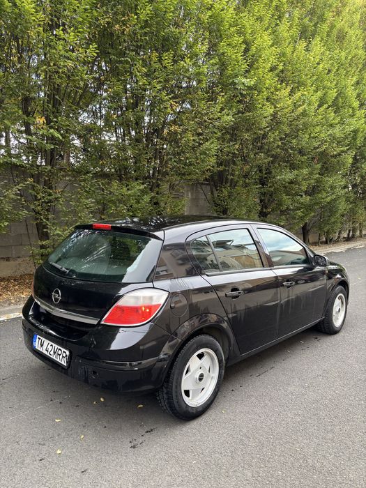 Opel Astra H 1.6i