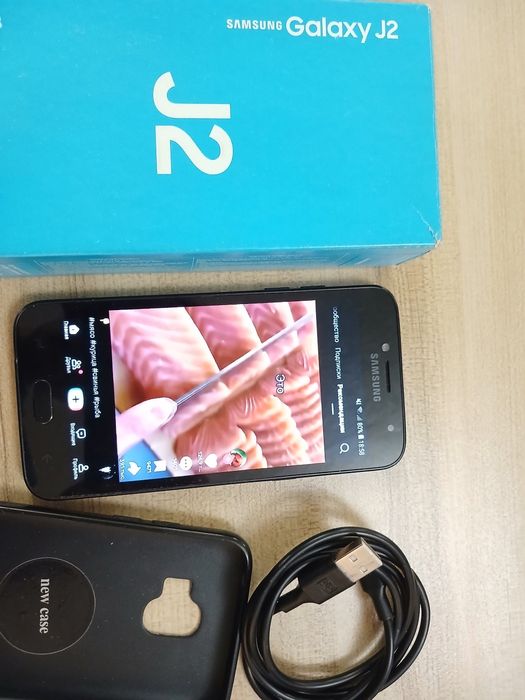 Samsung с коробкой