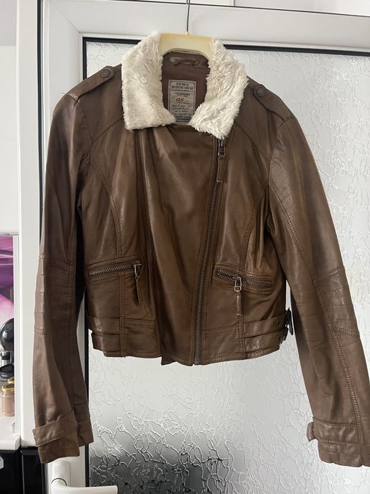 Палта само за по 15 лева