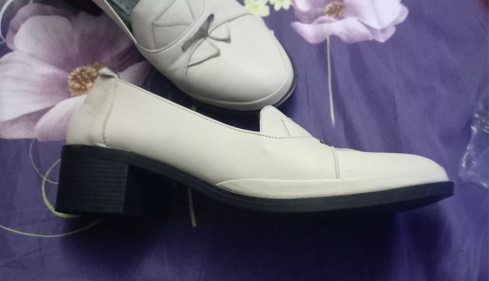 Обувь женская 42 размер кожа