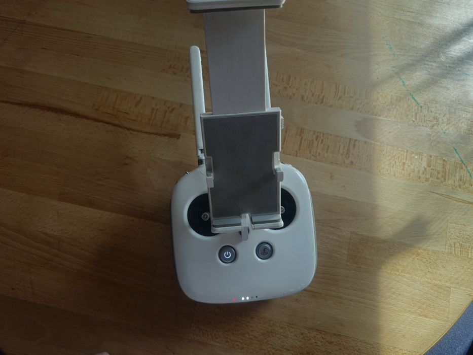 Dji phantom 4 controller