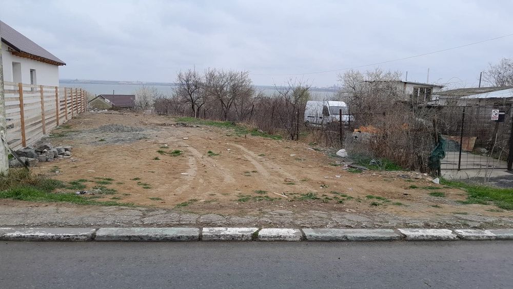 Teren de vânzare in Năvodari 400 mp