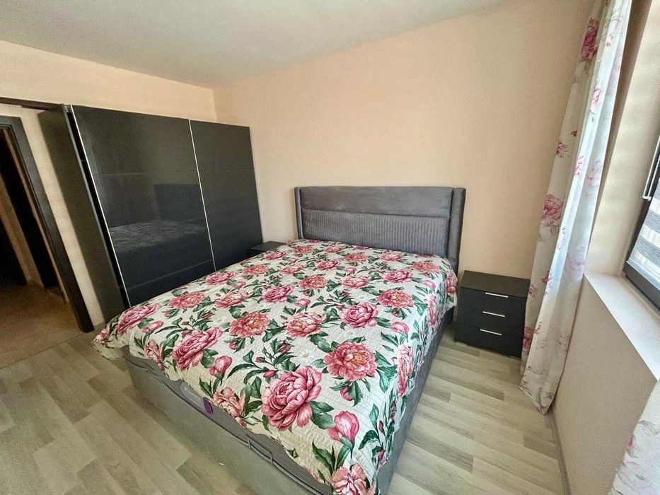 Продава се Тристаен апартамент в Несебър - 91 кв.м за 1803 €/кв.м - Снимка #5
