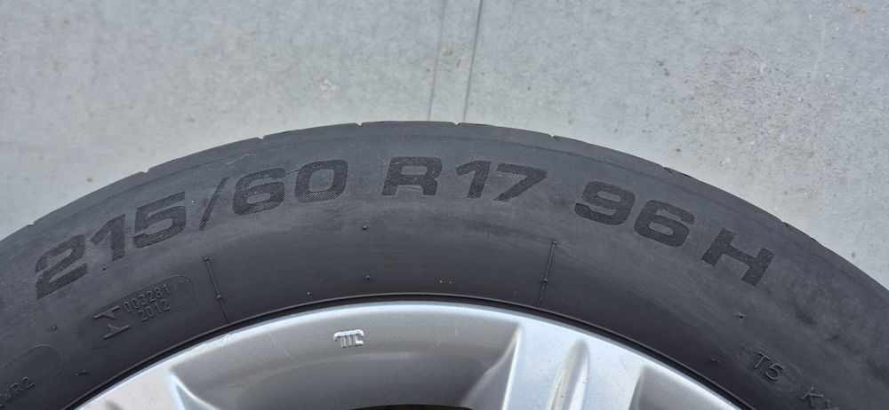 Летни гуми 215/60/17