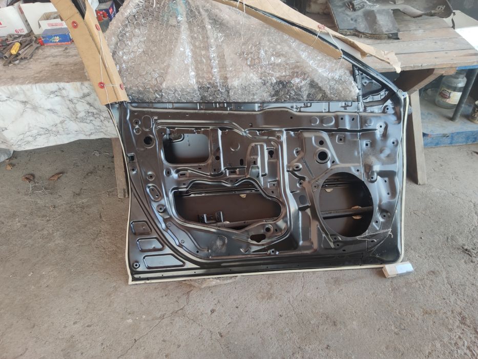 Дверь на Тойота Камри 50