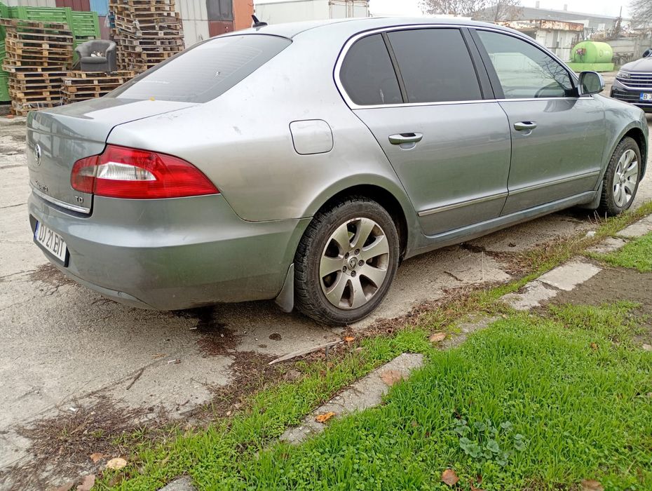 Skoda Superb euro5 2010 noiembrie