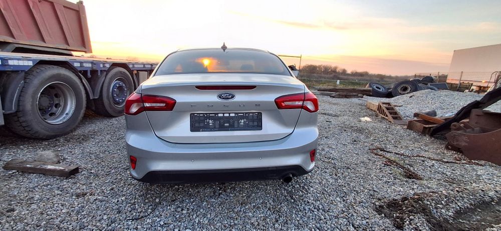 Ford Focus 4 2019, 1.0 ecoboost 125CP lovit