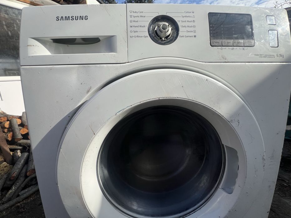 Dezmembrez mașină de spălat Samsung