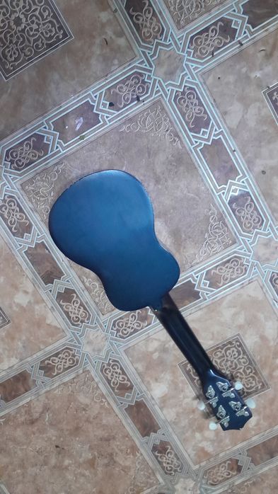 Укулеле почти как новая