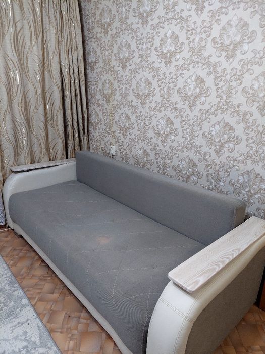Продам диван б/у