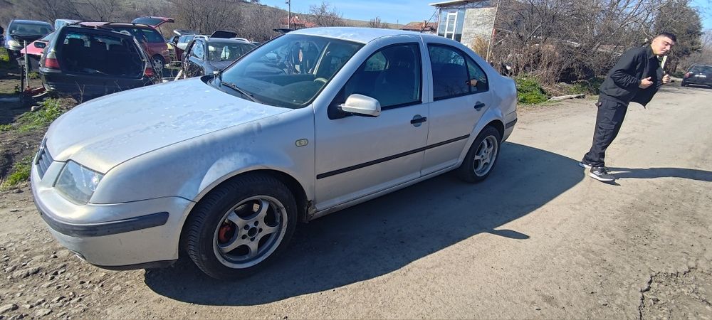 Vw bora 1.6i 101 на части