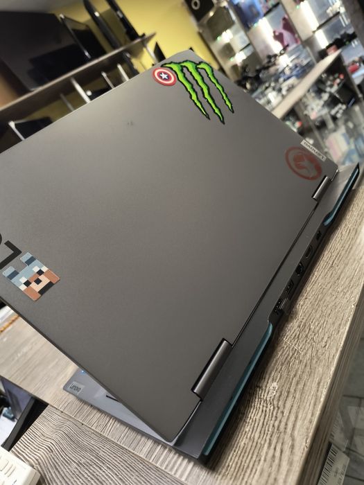 Геймърски Лаптоп Lenovo LOQ 15' FHD / 16RAM / RTX 3050 / 512GB SSD