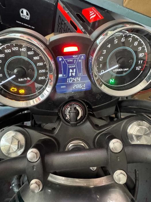 Kawasaki Z650 RS an 2025 -Garantie-