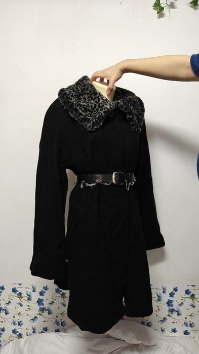 Palton lână și cașmir elegant cu guler blană