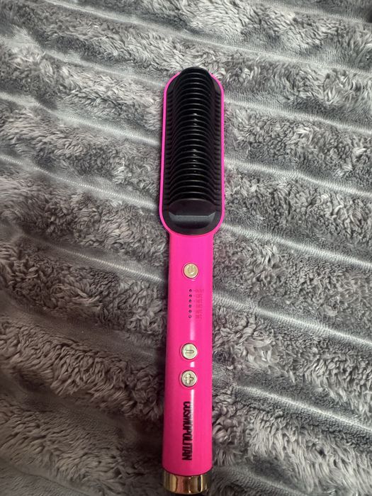 Perie par cu aer cald