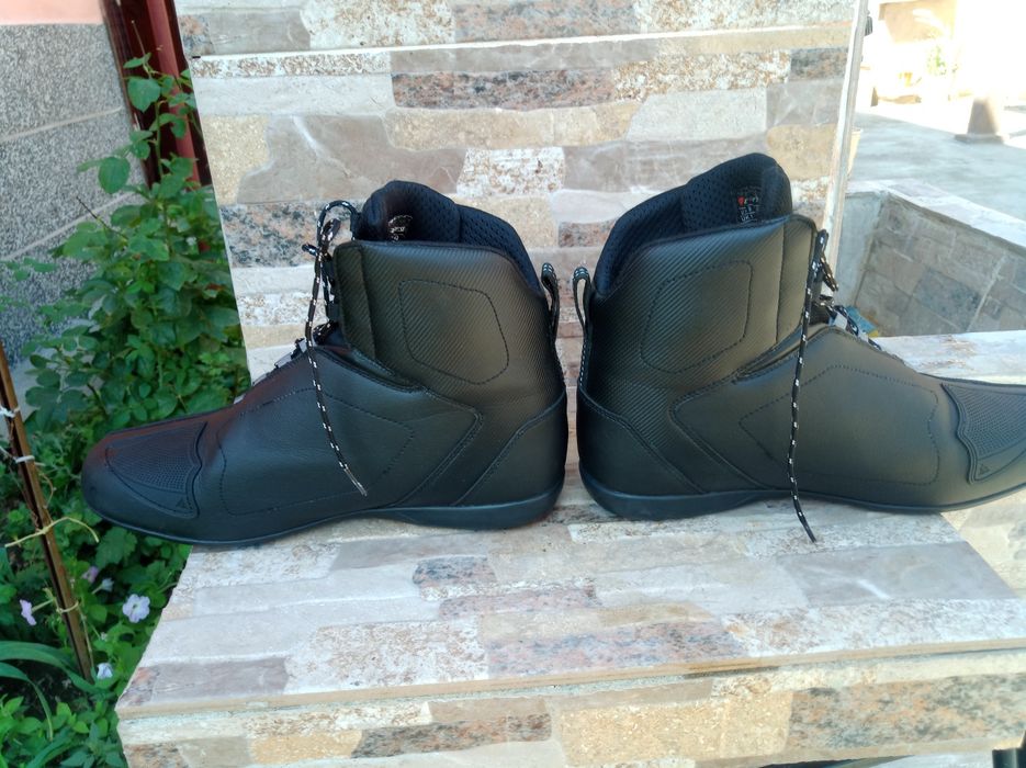 Мото боти Dainese