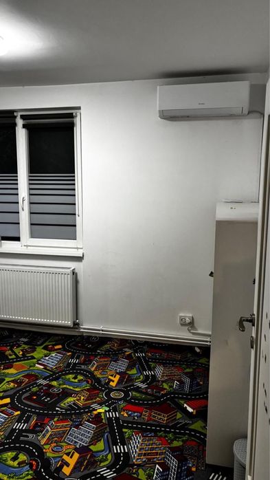 Apartament de vânzare, mobilat și utilat