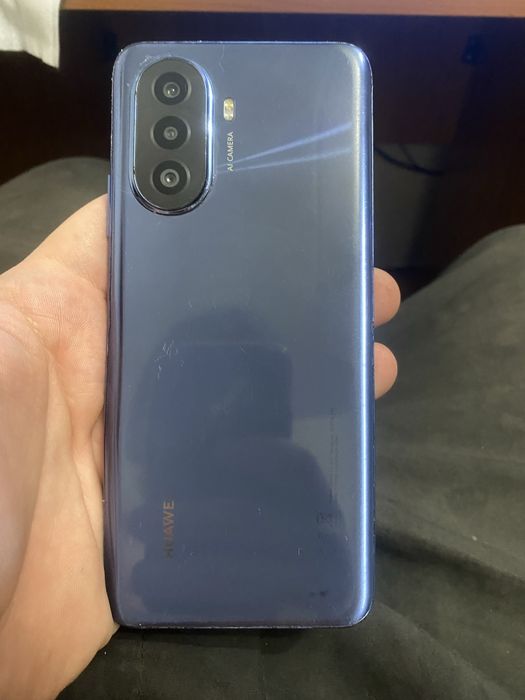 Продам смартфоны