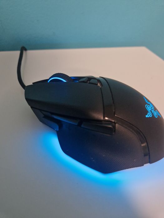 Razer basilik v3 мишка