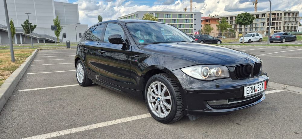 BMW SERIA 1,model 118 i,E87, fabr.2011, 2.0 benzina,143 cai euro 5, 3500 euro.neg.