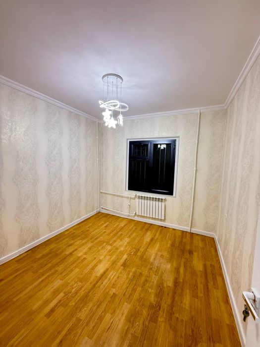 Продается Срочно Евро 4/2/9 квартира. Сергели 7. 96 квадрат. 2*6 балк.