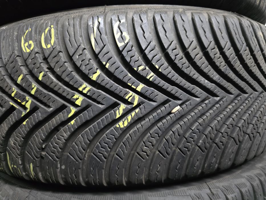 4бр Зимни Гуми 205 60 16 - Michelin