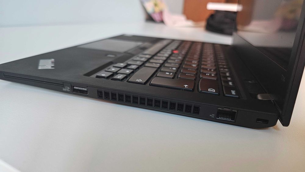 Lenovo ThinkPad T14 Gen 2 (AMD) 32GB RAM 1TB SSD + Windows лиценз