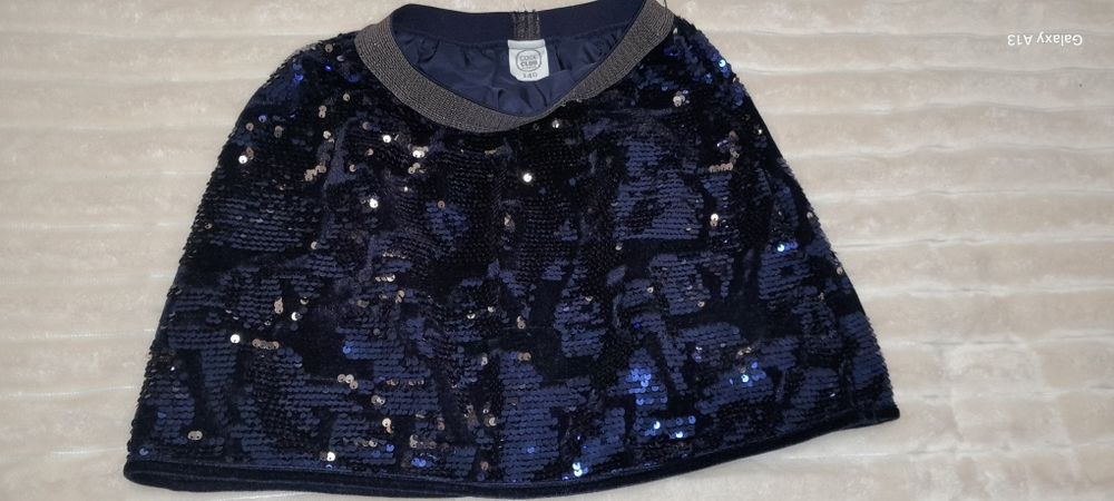 Fusta  din catifea cu paiete