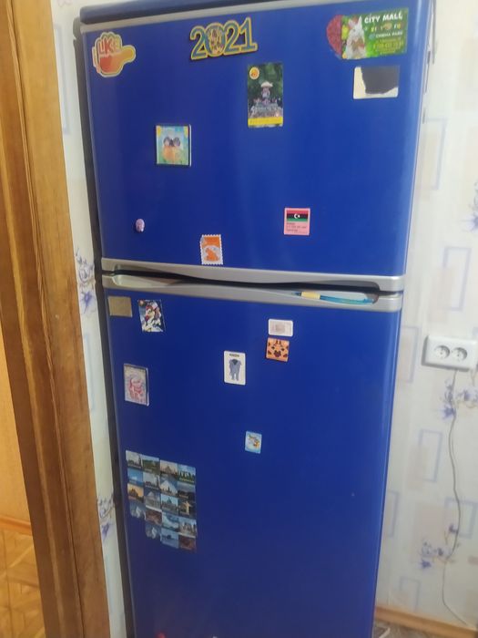 Продам холодильник