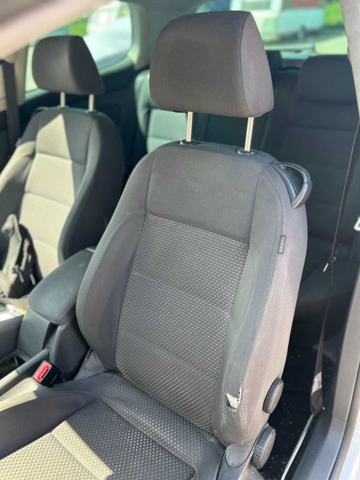 Продавам VW Golf 1,9 2008 г.