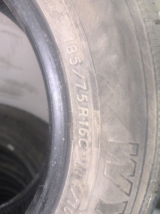 Зимние шины в хорошем состоянии, можно сказать новые