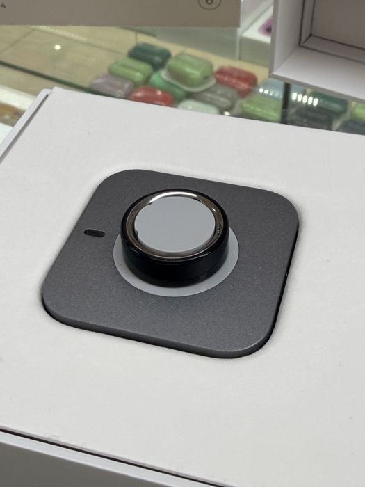 Oura Ring 4 Black (размер 8)