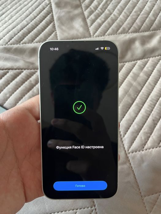 Продам iphone 13