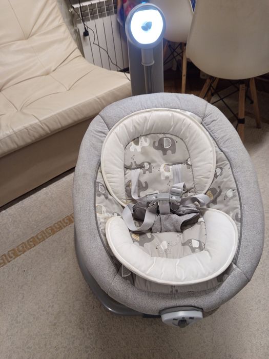 Детский шезлонг в отличном состоянии Jole