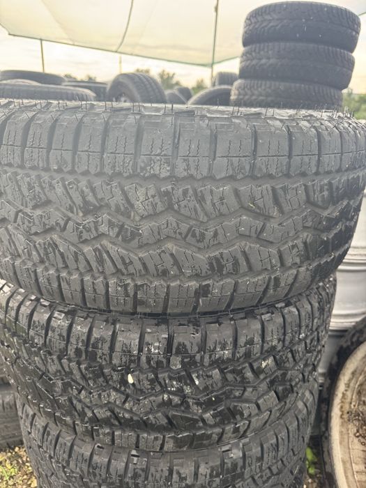 Set jante aliaj OZ R18 cu anvelope iarna 235 55 18 dot 2023