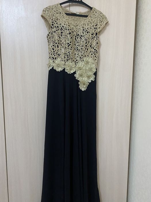 Продам платье вечернее