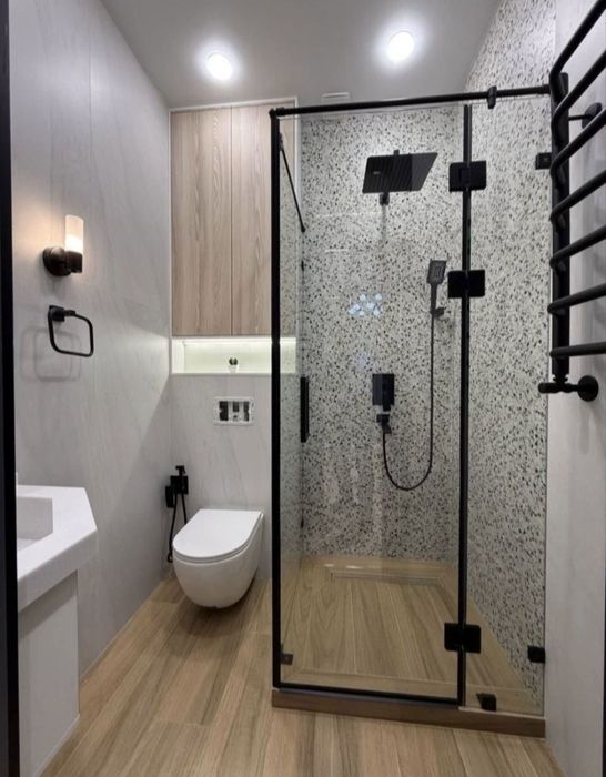 Часовой и сучный